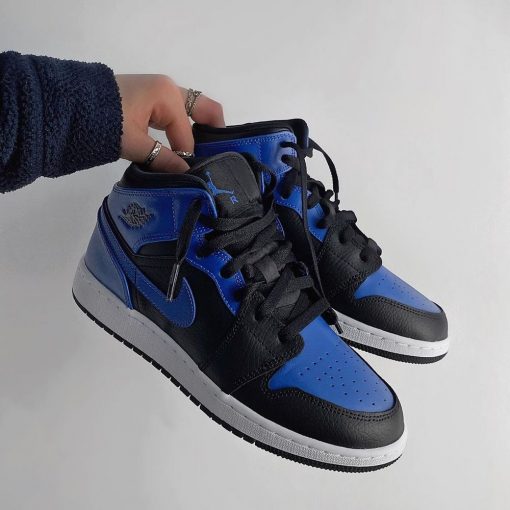 AIR JORDAN 1 MID HYPER ROYAL