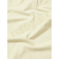 FEAR OF GOD ESSENTIALS CREAM EGG SHELL SHORT SET FW22