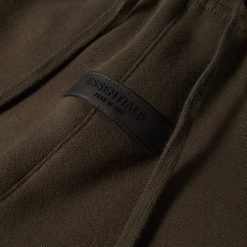 FEAR OF GOD ESSENTIALS OFF BLACK SHORTS FW22