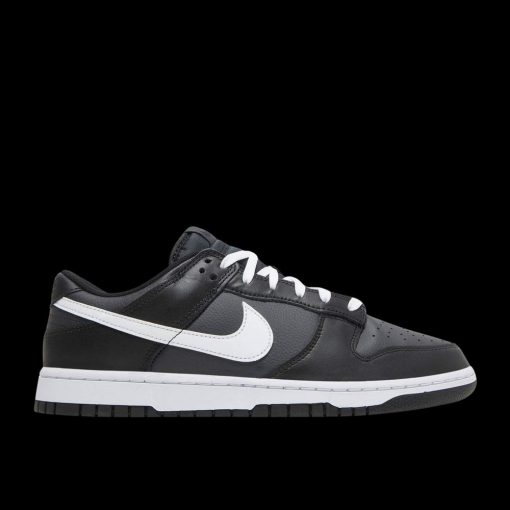 NIKE DUNK LOW BLACK PANDA