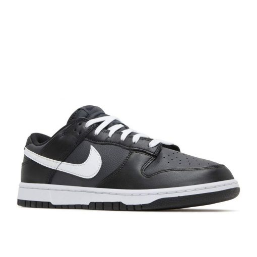 NIKE DUNK LOW BLACK PANDA