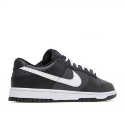 NIKE DUNK LOW BLACK PANDA